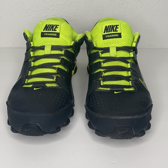 Nike Training Sneakers Reax Men Size 7.5 Black - Picture 2 of 9